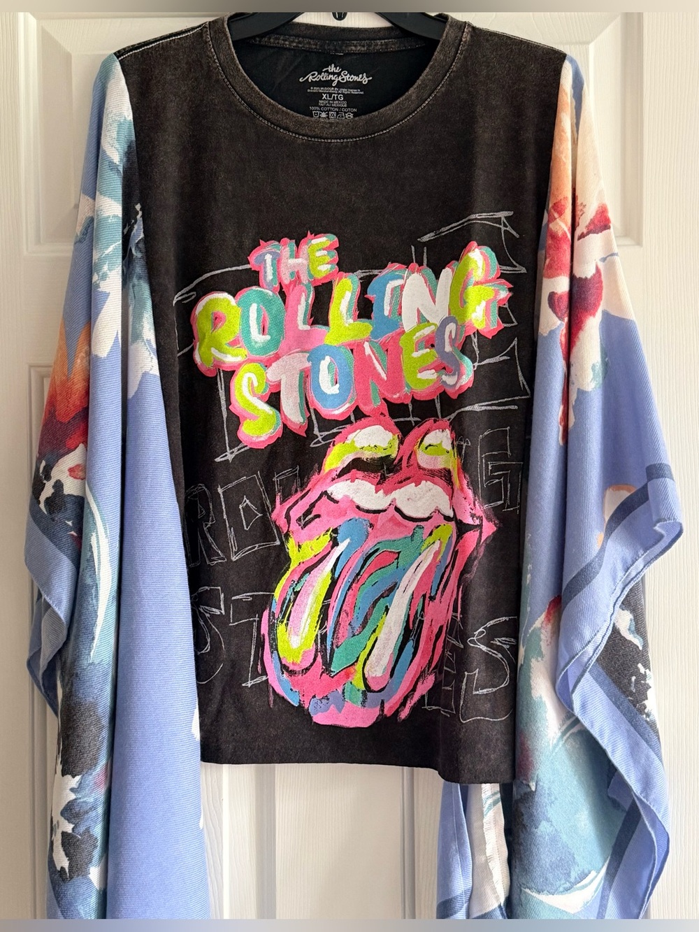 Custom Upcycled THE ROLLING STONES Poncho Top OSFM - Picture 2 of 3